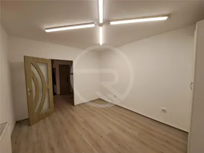 Spatiu birouri, 40 mp utili, situat in cartierul Gheorgheni! - foto 2
