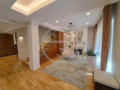 Casa individuala, Ultrafinisata, situata in cartierul Andrei Muresanu! - foto 4