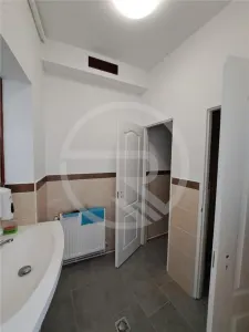 Spatiu comercial, 78 mp utili, situat in zona strazii Hasdeu! - foto 6