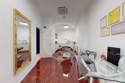 Spatiu comercial, 247 mp utili, situat in zona Centrala! - foto 6