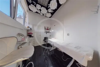 Spatiu comercial, 247 mp utili, situat in zona Centrala! - foto 7