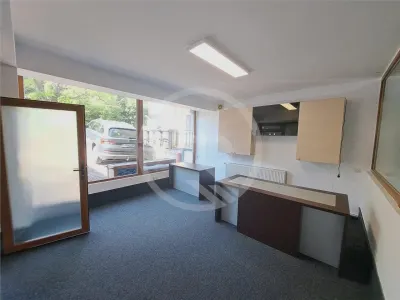 Spatiu pentru birouri, 100 mp utili, situat in cartierul Zorilor! - foto 2