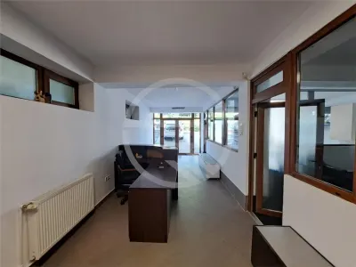 Spatiu pentru birouri, 100 mp utili, situat in cartierul Zorilor! - foto 6