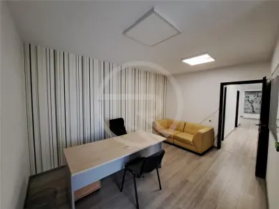 Spatiu pentru birouri, 110 mp utili, situat in zona Semicentrala! - foto 5