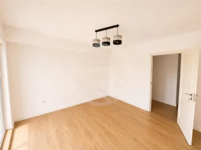 Apartament cu 4 camera, 93 mp utili, situat in cartierul Dambul Rotund! - foto 5