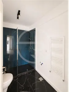 Apartament cu 4 camera, 93 mp utili, situat in cartierul Dambul Rotund! - foto 8