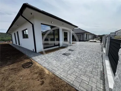 Casa individuala Prima inchiriere,situata in Chinteni! - foto 24