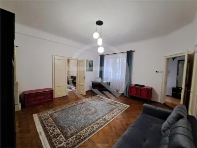 Apartament cu 3 camere, 82 mp utili, situat in zona Centrala! - foto 2
