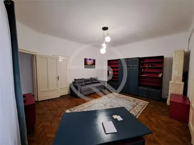 Apartament cu 3 camere, 82 mp utili, situat in zona Centrala! - foto 3