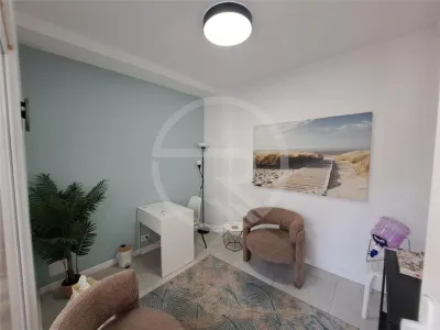 Spatiu pentru birouri, 160 mp utili, situat in zona Piata Cipariu! - foto 5
