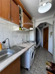 Apartament cu 2 camere, 45 mp,decomandat,situat in Campia-Turzii ! - foto 12