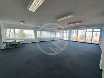 Spatiu pentru birouri, 800 mp utili, situat in zona Semicentrala! - foto 6