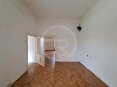 Spatiu comercial, 130 mp utili, situat in zona Centrala! - foto 7