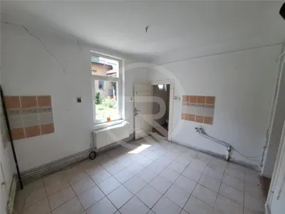 Spatiu comercial, 130 mp utili, situat in zona Centrala! - foto 8