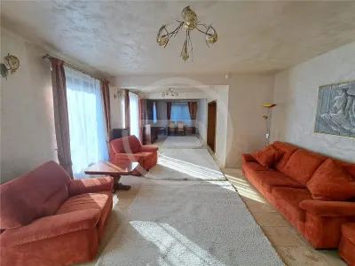 Casa Individuala, Ultrafinisata, situata in cartierul Faget! - foto 3