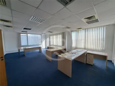 Spatiu pentru birouri, 400 mp utili, situat in zona Tetarom! - foto 7