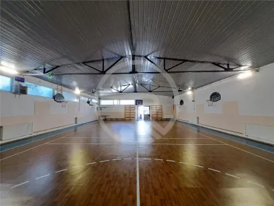 Spatiu comercial tip Hala, 300 mp utili, situat in cartierul Intre Lacuri! - foto 5