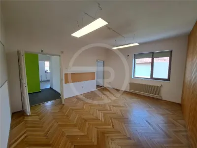Casa individuala, 224 mp utili, situata in zona Semicentrala! - foto 7