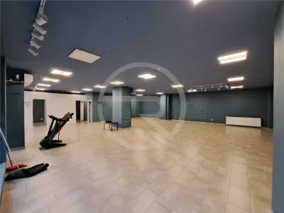 Spatiu comercial, 180 mp utili, situat in cartierul Intre Lacuri! - foto 4
