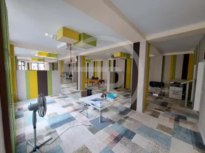 Spatiu comercial, 160 mp utili, situat in zona Semicentrala! - foto 1