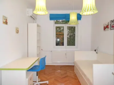 Royal Imobiliare - Inchiriere Apartament 3 Camere Zona Sud - foto 9