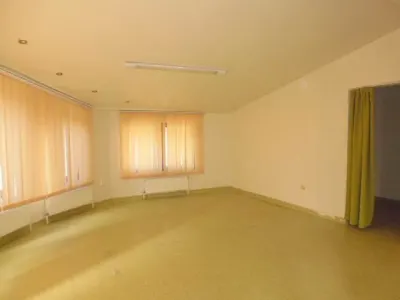 Royal Imobiliare - spatiu de birou de inchiriat in Ploiesti, zona Cantacuzino - foto 10
