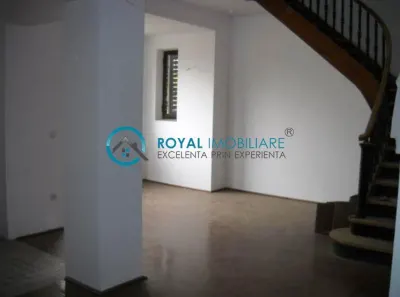 Royal Imobiliare - Inchiriere spatiu de birouri zona Ana Ipatescu - Ploiesti
