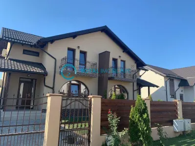 Royal Imobiliare- Inchirieri vile zona Albert - Ploiesti