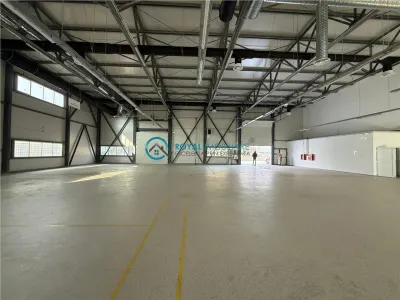 Royal Imobiliare-  Spatiu Industrial Zona Exterior Vest - foto 4