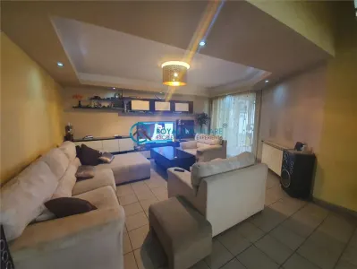 Royal Imobiliare - Inchiriere Vila zona Republicii - foto 2