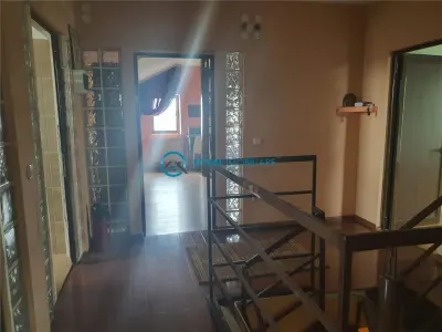 Royal Imobiliare - Inchiriere Vila zona Republicii - foto 11
