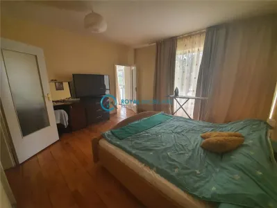 Royal Imobiliare - Inchiriere Vila zona Republicii - foto 14