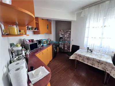 Royal Imobiliare-Vanzare Apartament 4 camere-zona Dorobantul - foto 8