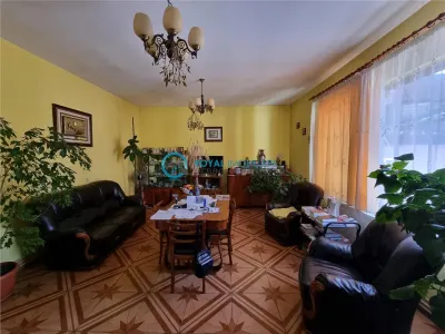 Royal Imobiliare - Vanzare Casa zona Gageni - foto 4