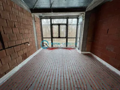 Royal Imobiliare - Vanzare Vila de lux zona Bucov - foto 7