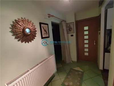 Royal Imobiliare - Vanzare Apartament zona Marasesti - foto 4