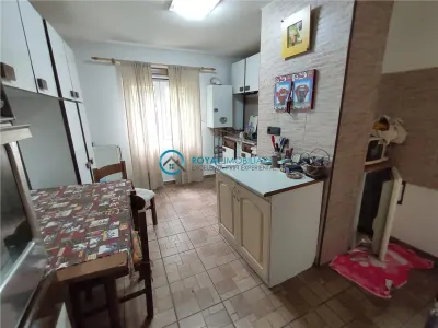 Royal Imobiliare - Vanzare Apartament zona Marasesti - foto 7