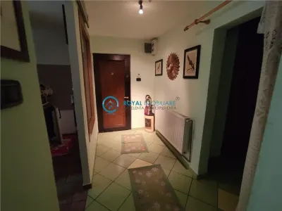 Royal Imobiliare - Vanzare Apartament zona Marasesti - foto 9