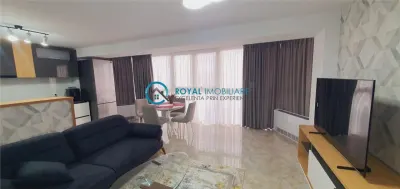 Royal Imobiliare-Inchiriere Apartament 3 Camere Zona Ultracentrala - foto 2