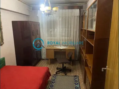 Royal Imobiliare-Vanzare Apartament 3 Camere Zona Republicii - foto 1