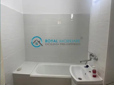 Royal Imobiliare-Vanzare Apartament 3 Camere Zona Republicii - foto 7