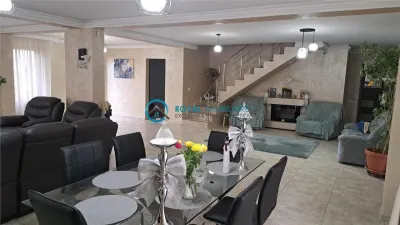 Royal Imobiliare - vanzari case/vile in Strejnicu - foto 11