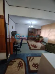 Royal Imobiliare - Vanzare garsoniera zona Democratiei - Ploiesti