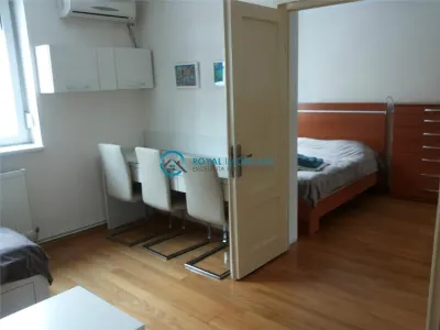 Royal Imobiliare - Inchiriere garsoniera dubla zona B-dul Independentei - foto 2