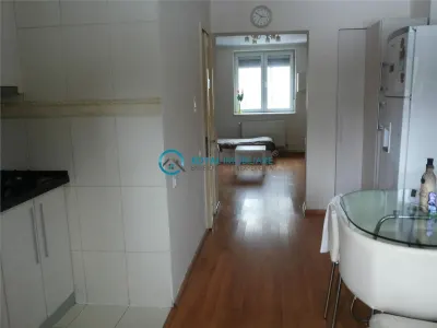 Royal Imobiliare - Inchiriere garsoniera dubla zona B-dul Independentei - foto 6
