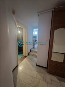 Royal Imobiliare - vanzare vila P+1, zona Marasesti - foto 13