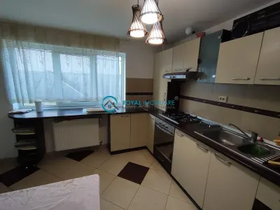 Royal Imobiliare - Inchiriere Vila zona Centrala - foto 3