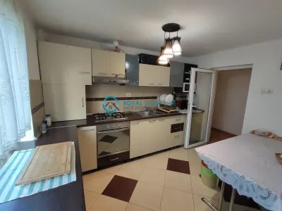 Royal Imobiliare - Inchiriere Vila zona Centrala - foto 4