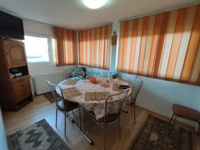 Royal Imobiliare - Inchiriere Vila zona Centrala - foto 5