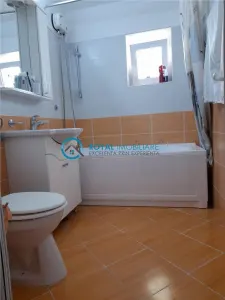 Royal Imobiliare - Vanzare Apartament zona Ultracentrala - foto 16